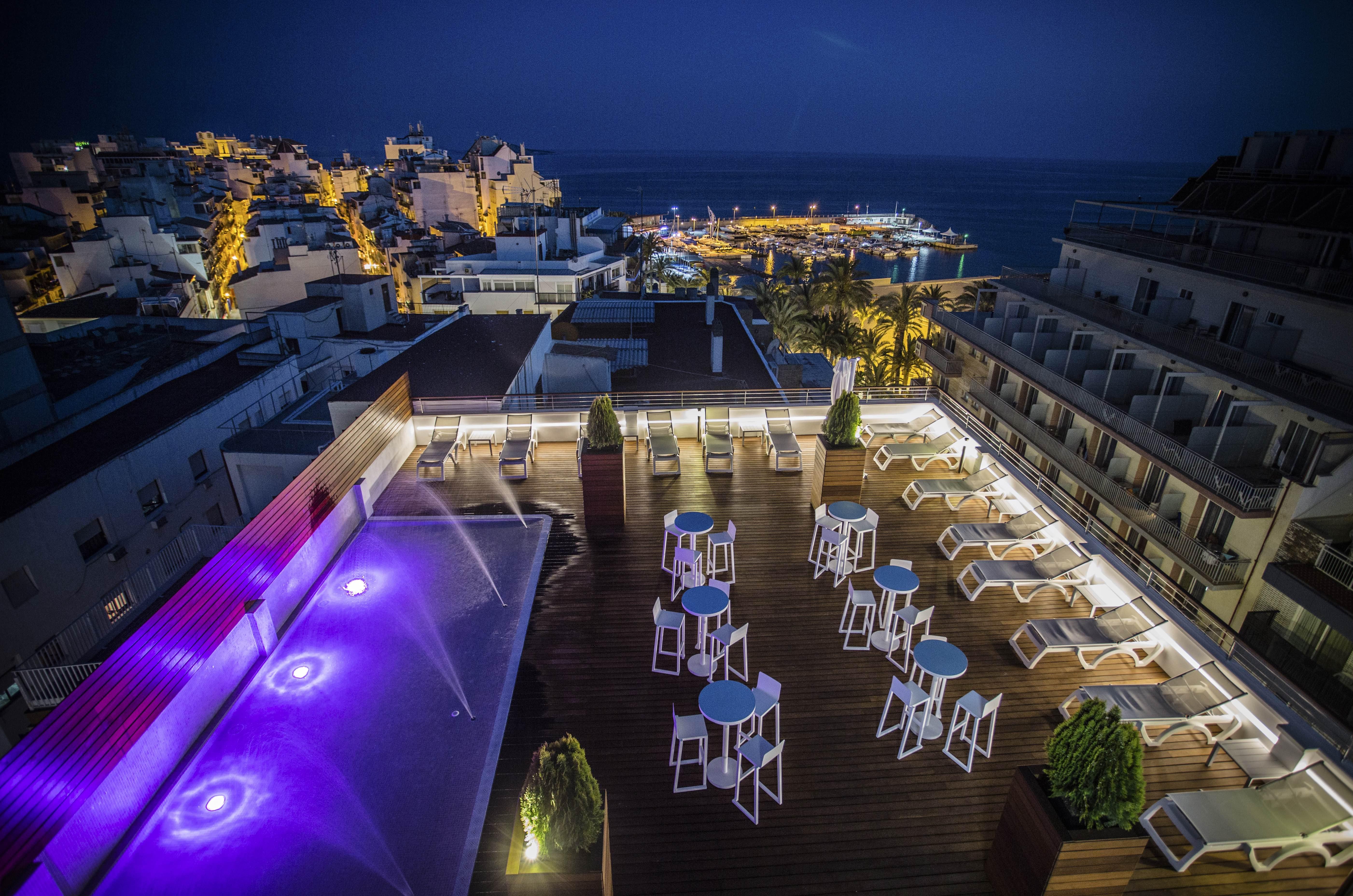 Hotel Voramar Benidorm Bagian luar foto